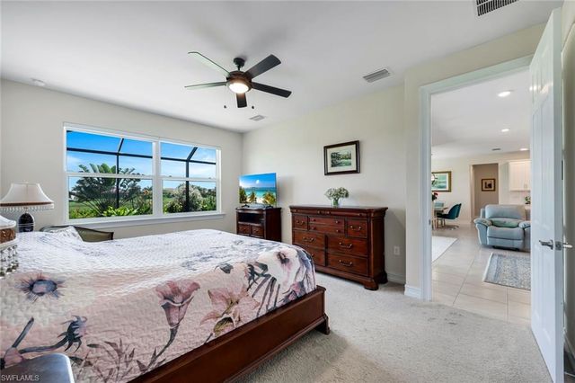 18725 Lake Hammock DR, Naples, FL 34114