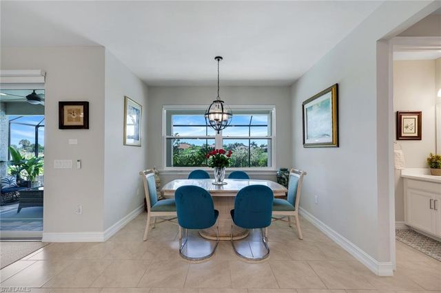 18725 Lake Hammock DR, Naples, FL 34114