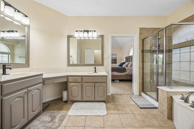 6133 Sunrise Lake Drive, Fort Worth, TX 76179