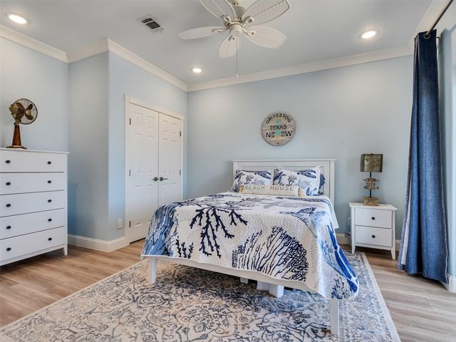 22116 Pecos Drive, Galveston, TX 77554