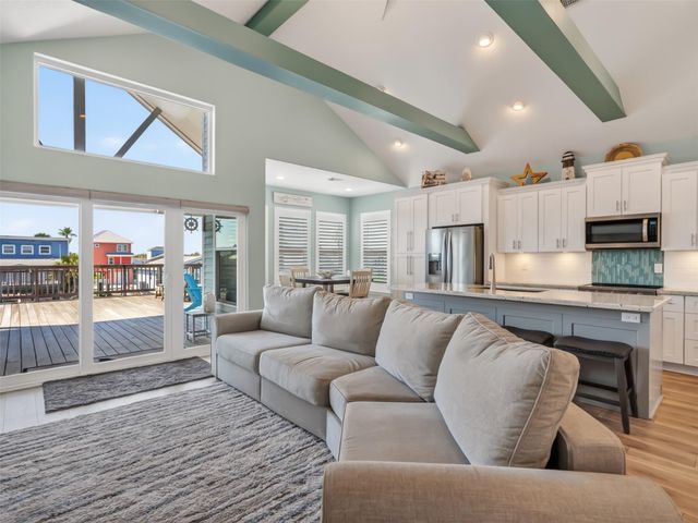 22116 Pecos Drive, Galveston, TX 77554
