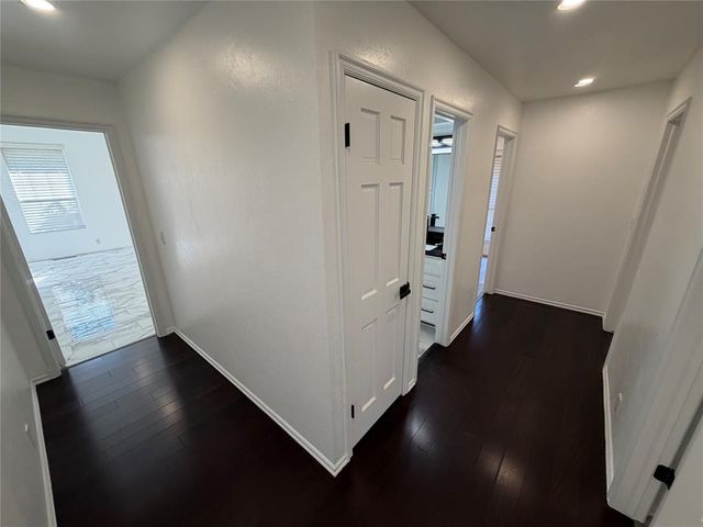 1400 Sandhurst Circle, Edmond, OK 73034