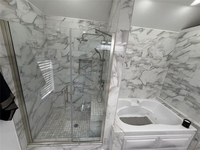 1400 Sandhurst Circle, Edmond, OK 73034