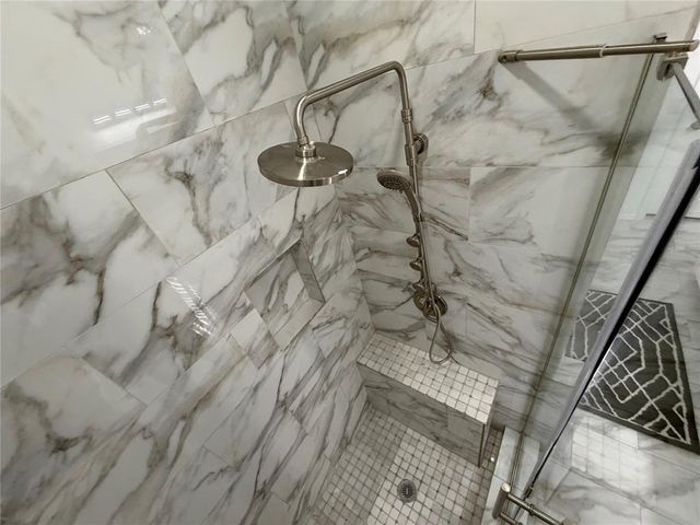 1400 Sandhurst Circle, Edmond, OK 73034