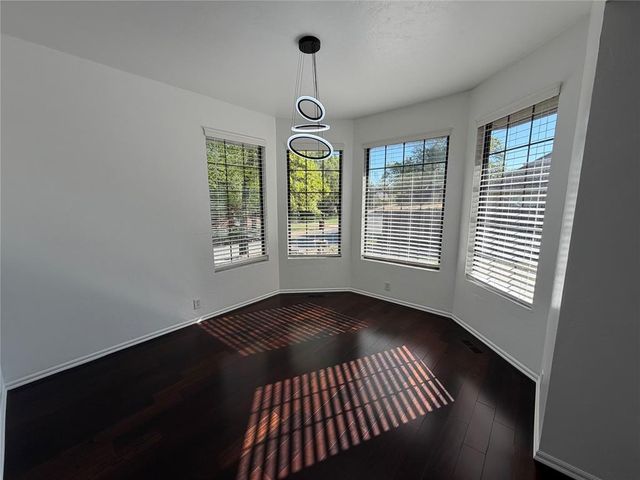 1400 Sandhurst Circle, Edmond, OK 73034