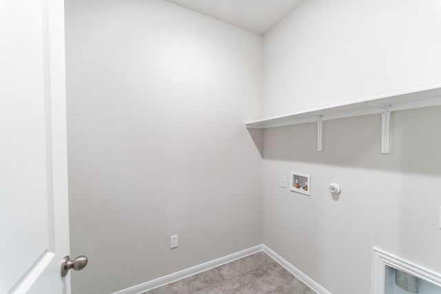 282 Denali DR, Kyle, TX 78640