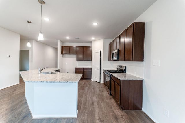 282 Denali DR, Kyle, TX 78640