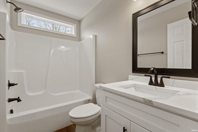 1404 Wilderness Trail, Osceola, IN 46561