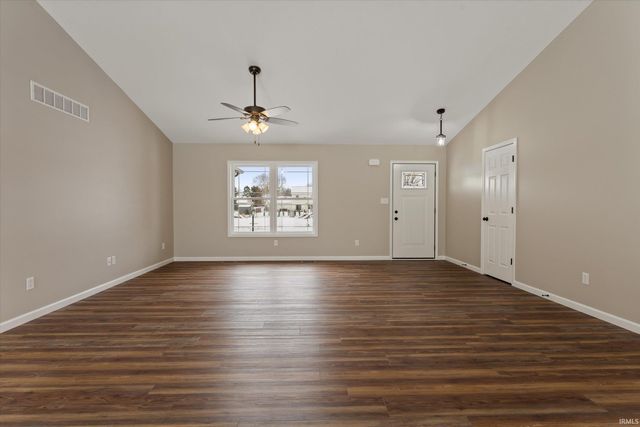 1404 Wilderness Trail, Osceola, IN 46561