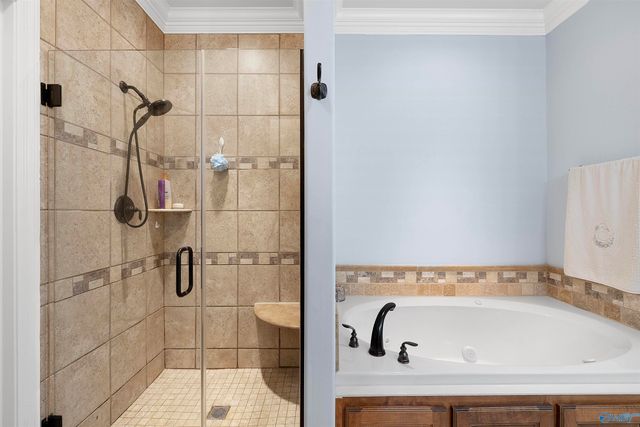 25390 Castlebury Drive, Athens, AL 35613