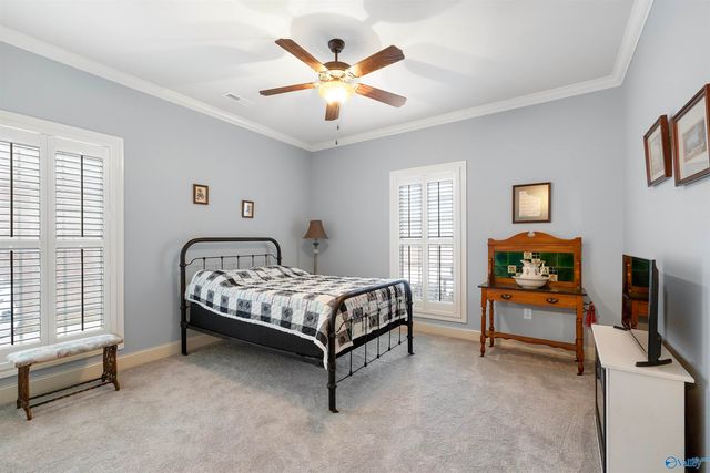 25390 Castlebury Drive, Athens, AL 35613