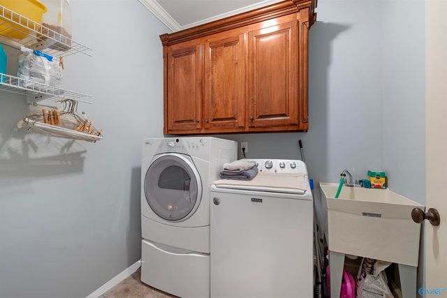 25390 Castlebury Drive, Athens, AL 35613