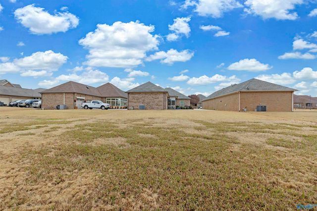 25390 Castlebury Drive, Athens, AL 35613