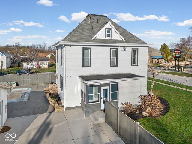 400 S Prairie Street, Brookston, IN 47923