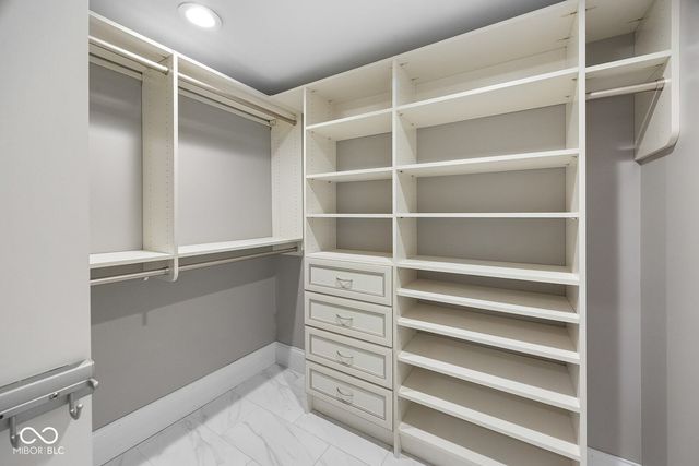 400 S Prairie Street, Brookston, IN 47923