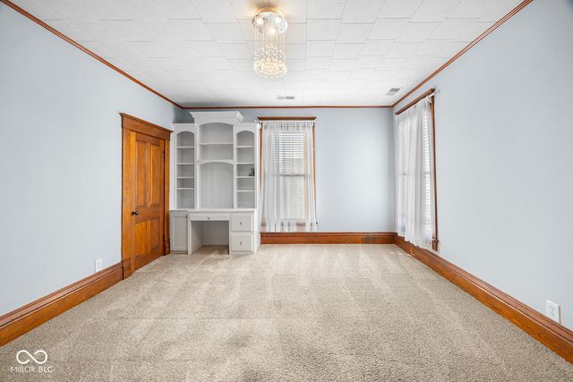 400 S Prairie Street, Brookston, IN 47923