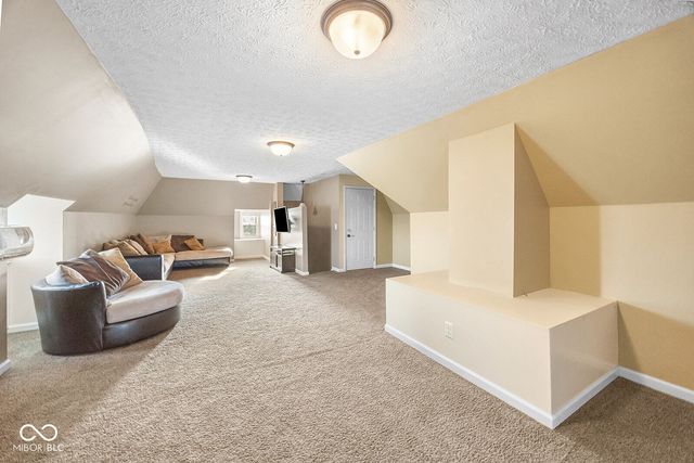 400 S Prairie Street, Brookston, IN 47923