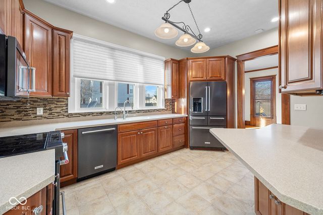 400 S Prairie Street, Brookston, IN 47923