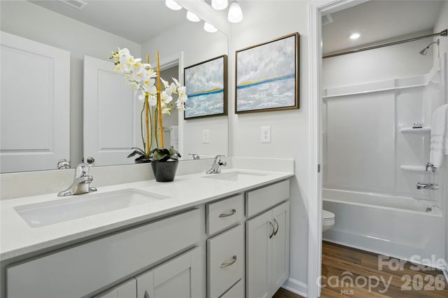 2730 Phoenix Court, Gastonia, NC 28052