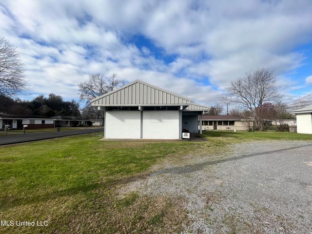 401 Lynn Street, Office Building #2, Vidalia, LA 71373