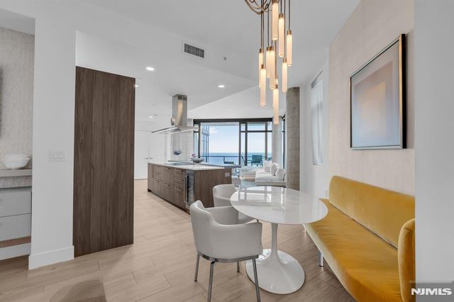 350 Ocean Avenue 305, Long Branch, NJ 07740