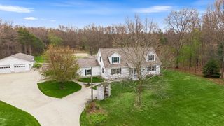 360 Chatterson Road, Muskegon, MI 49442