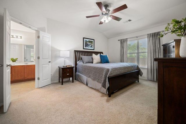 631 Reliance DR, Buda, TX 78610