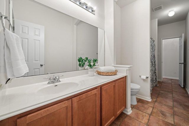 631 Reliance DR, Buda, TX 78610
