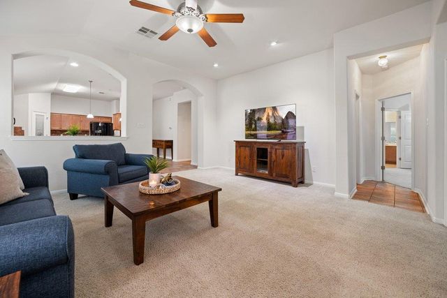 631 Reliance DR, Buda, TX 78610