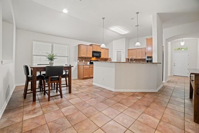 631 Reliance DR, Buda, TX 78610