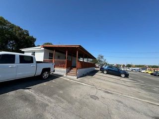 1127 N Glenwood Avenue, Dalton, GA 30721