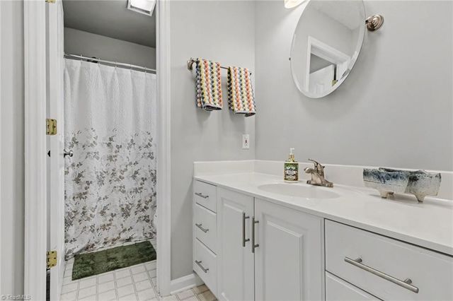 816 Crystal Bay Drive, Denton, NC 27239