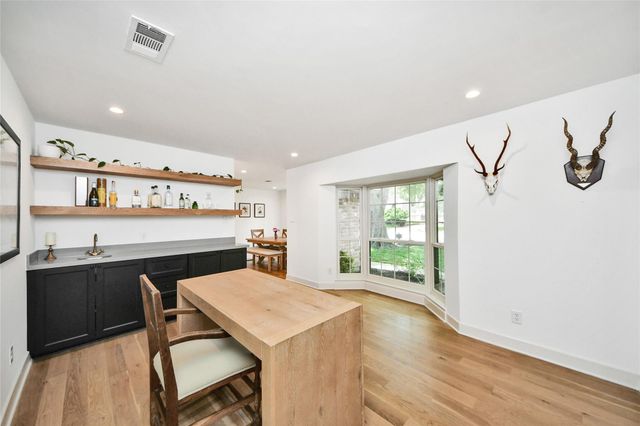 3030 Bernadette Lane, Houston, TX 77043