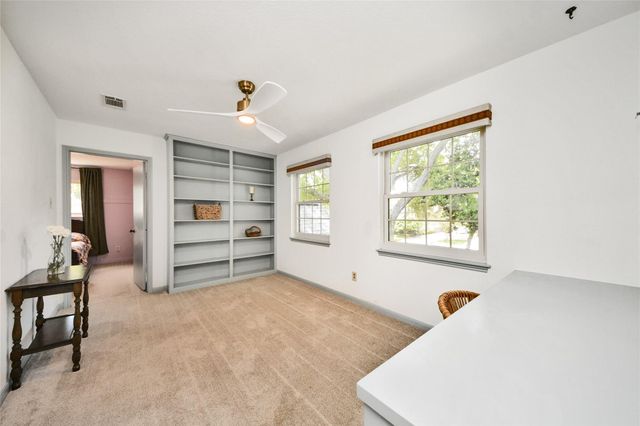 3030 Bernadette Lane, Houston, TX 77043