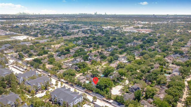 3030 Bernadette Lane, Houston, TX 77043