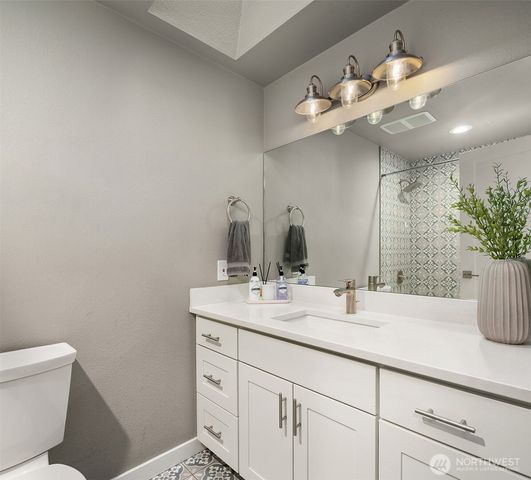 4726 191st Place SE, Issaquah, WA 98027