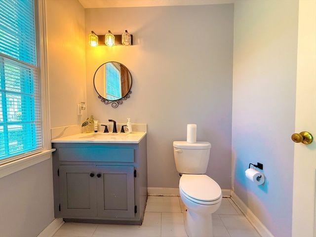 25 Westview Rd 25, Natick, MA 01760