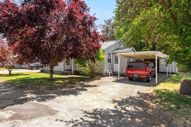 307 Tussey Lane, Grants Pass, OR 97527