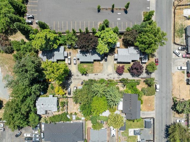 307 Tussey Lane, Grants Pass, OR 97527