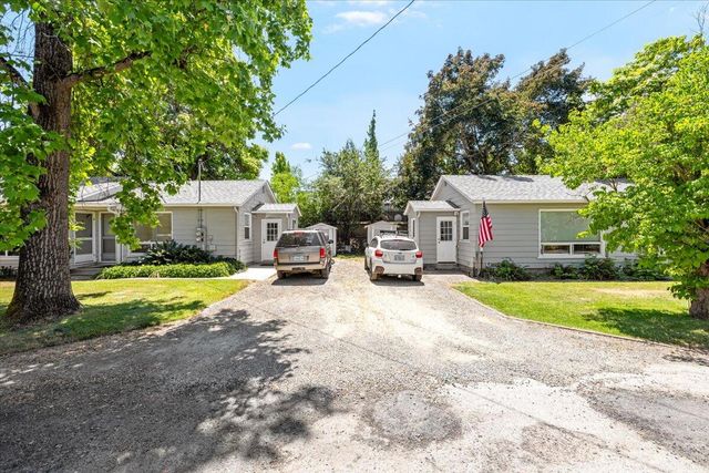 307 Tussey Lane, Grants Pass, OR 97527