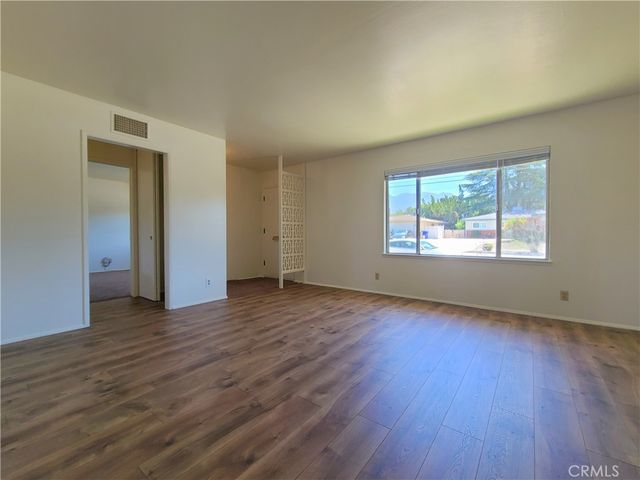 11904 4th Street, Yucaipa, CA 92399