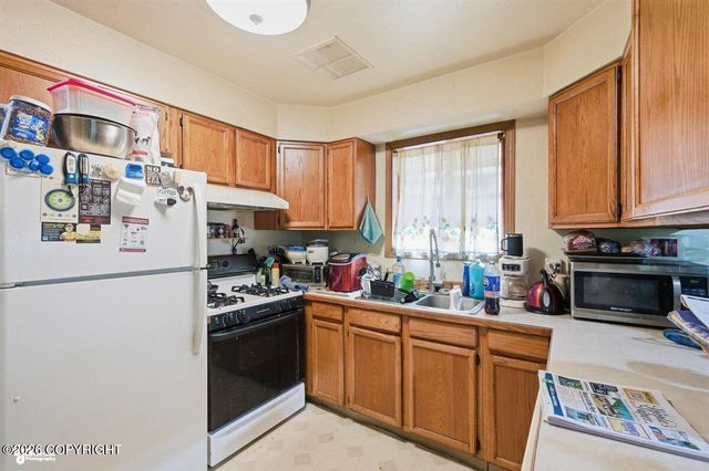 1656 N Pioneer Peak Drive, Wasilla, AK 99654