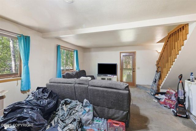 1656 N Pioneer Peak Drive, Wasilla, AK 99654