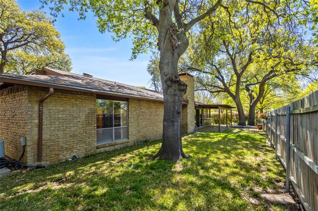 15721 Mapleview Circle, Dallas, TX 75248