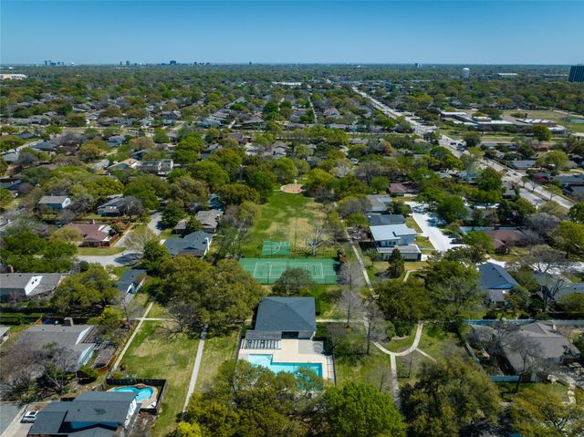 15721 Mapleview Circle, Dallas, TX 75248