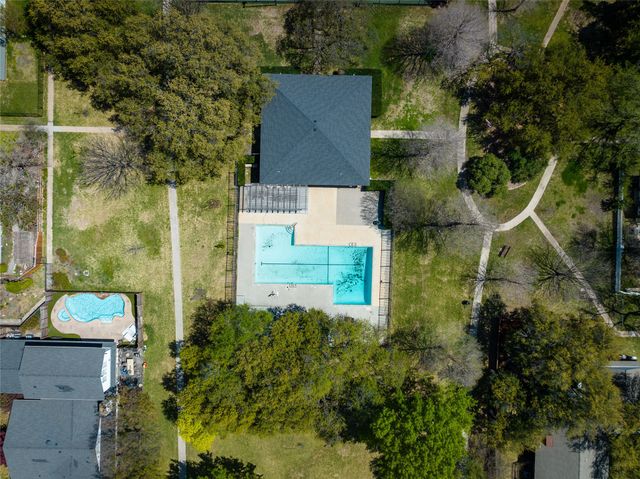 15721 Mapleview Circle, Dallas, TX 75248