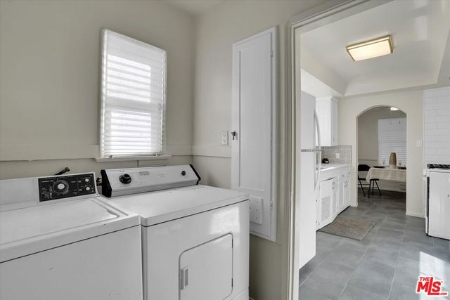 3800 Roxton Avenue, Los Angeles, CA 90008