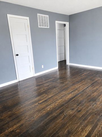 743 Choctaw, Salina, KS 67401