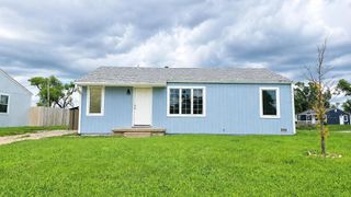 743 Choctaw, Salina, KS 67401