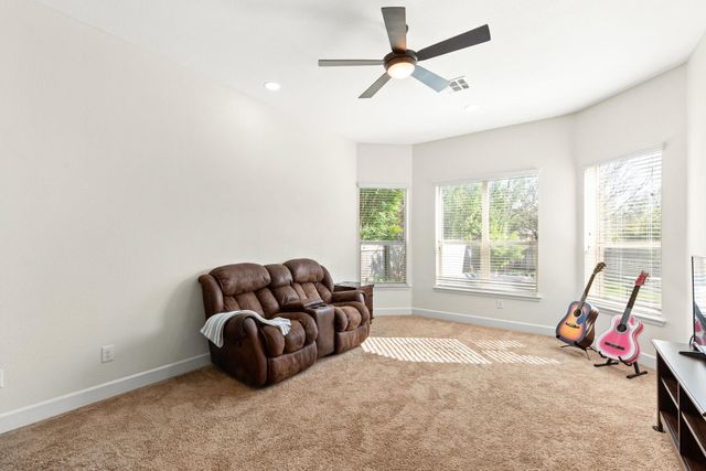 2525 Quick Fort DR, Leander, TX 78641
